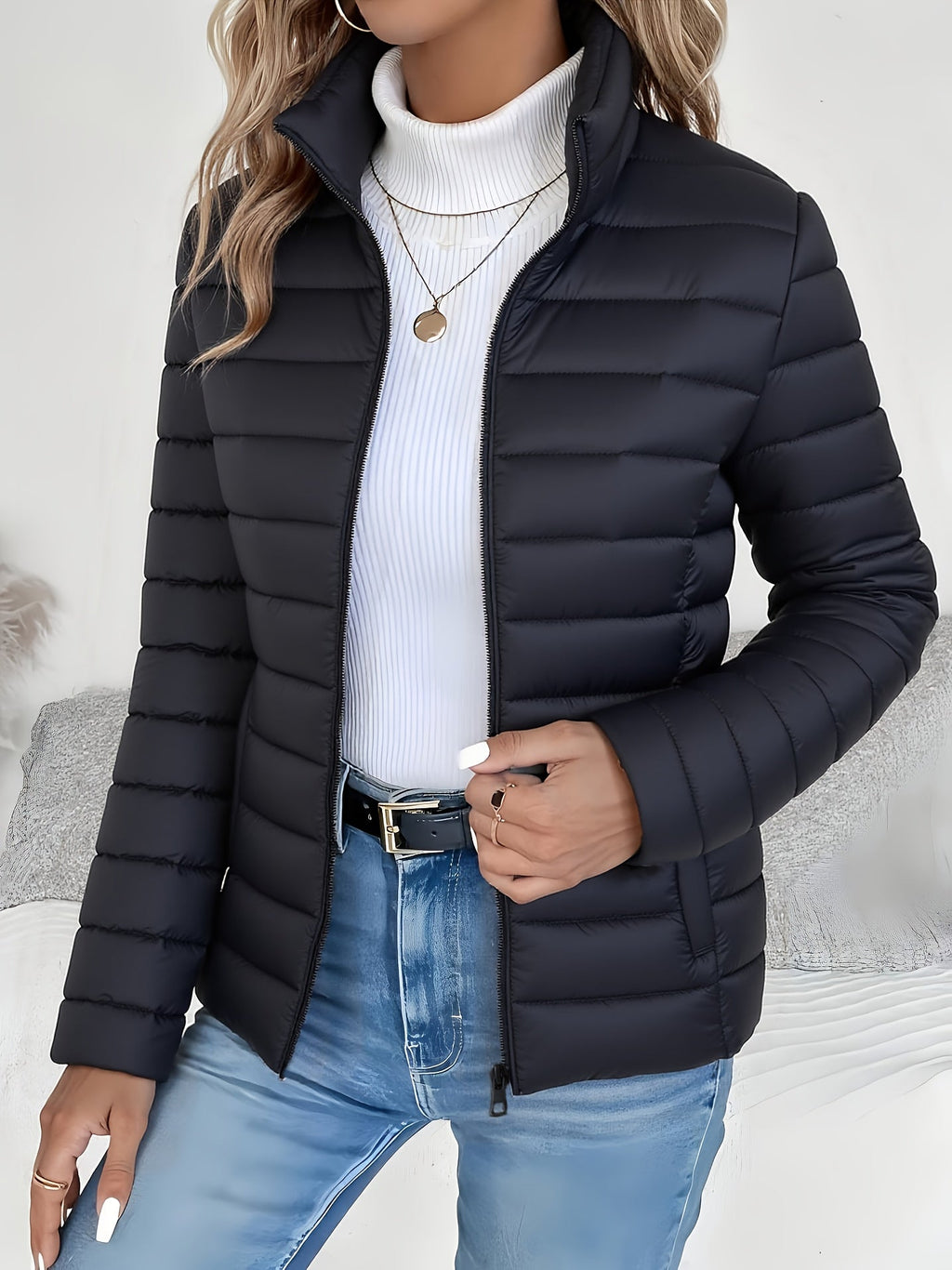 Women's lightweight puffer jacket with stand collar - view 10