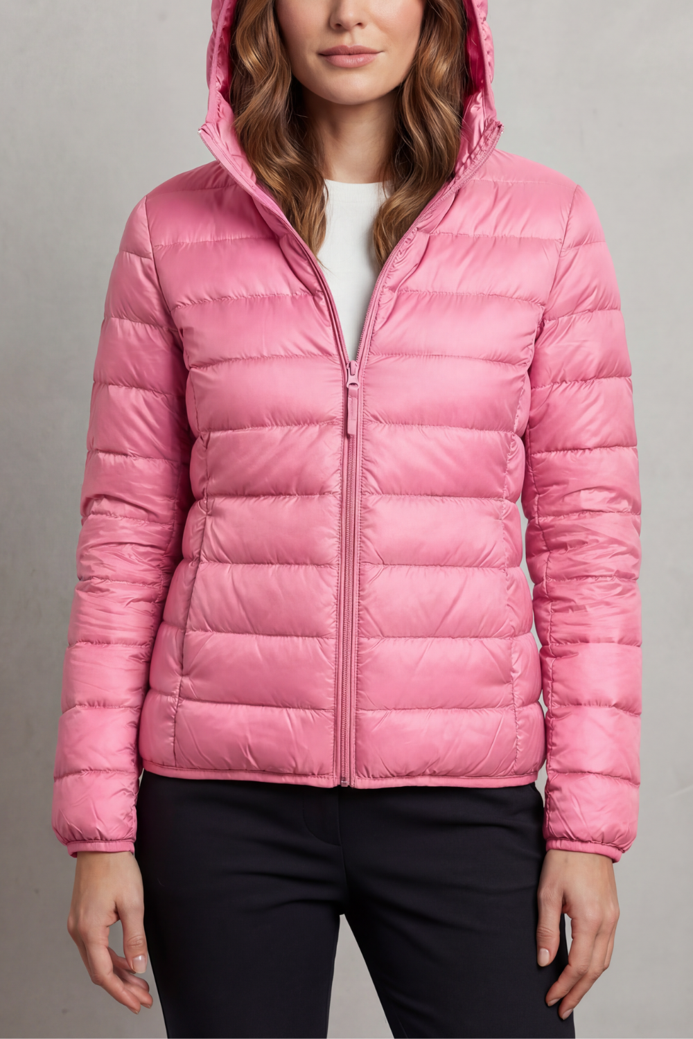Women's lightweight packable hooded puffer jacket - view 27