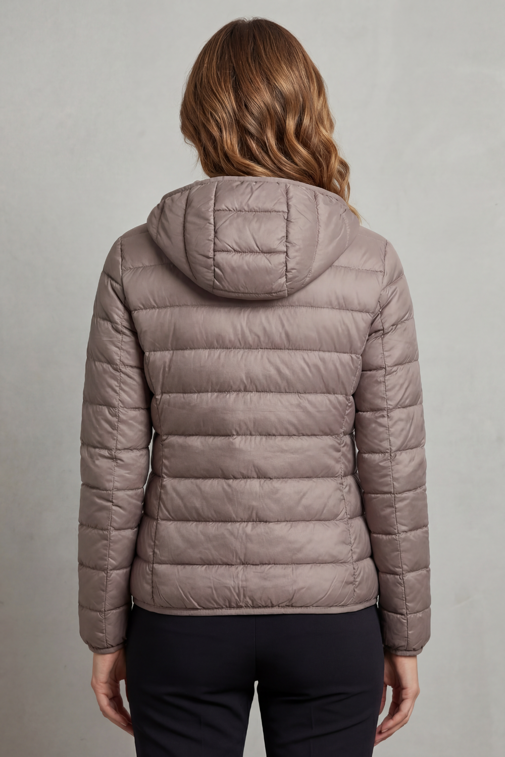 Women's lightweight packable hooded puffer jacket - view 2