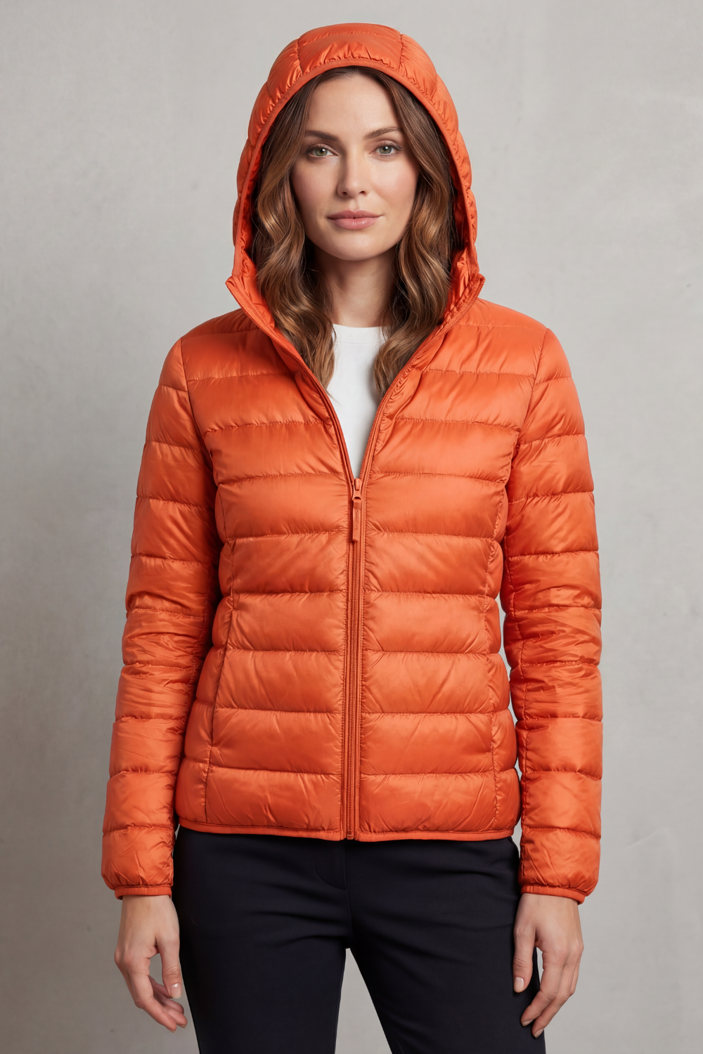 Women's lightweight packable hooded puffer jacket - view 18