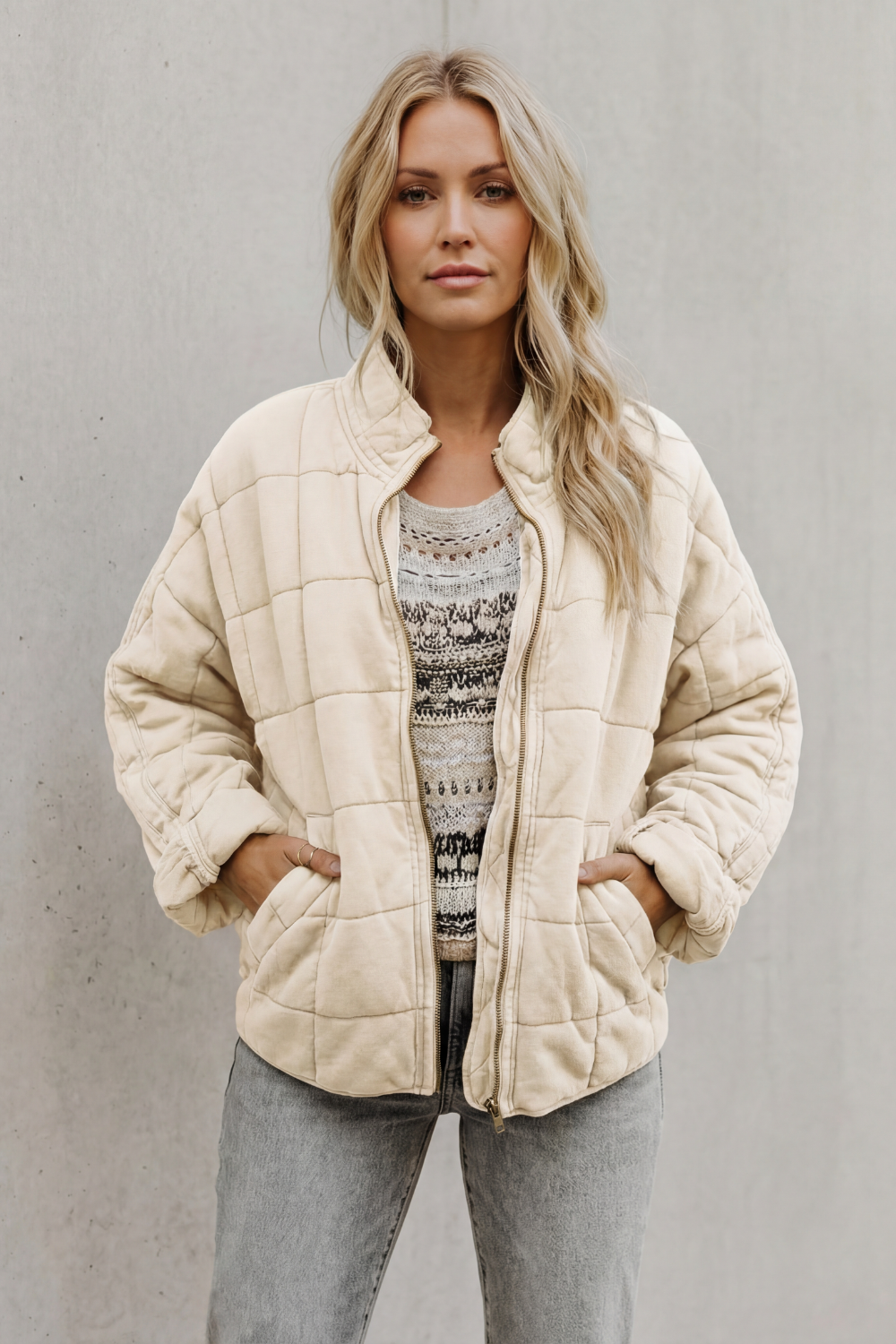 Women's quilted jacket with high collar - view 9