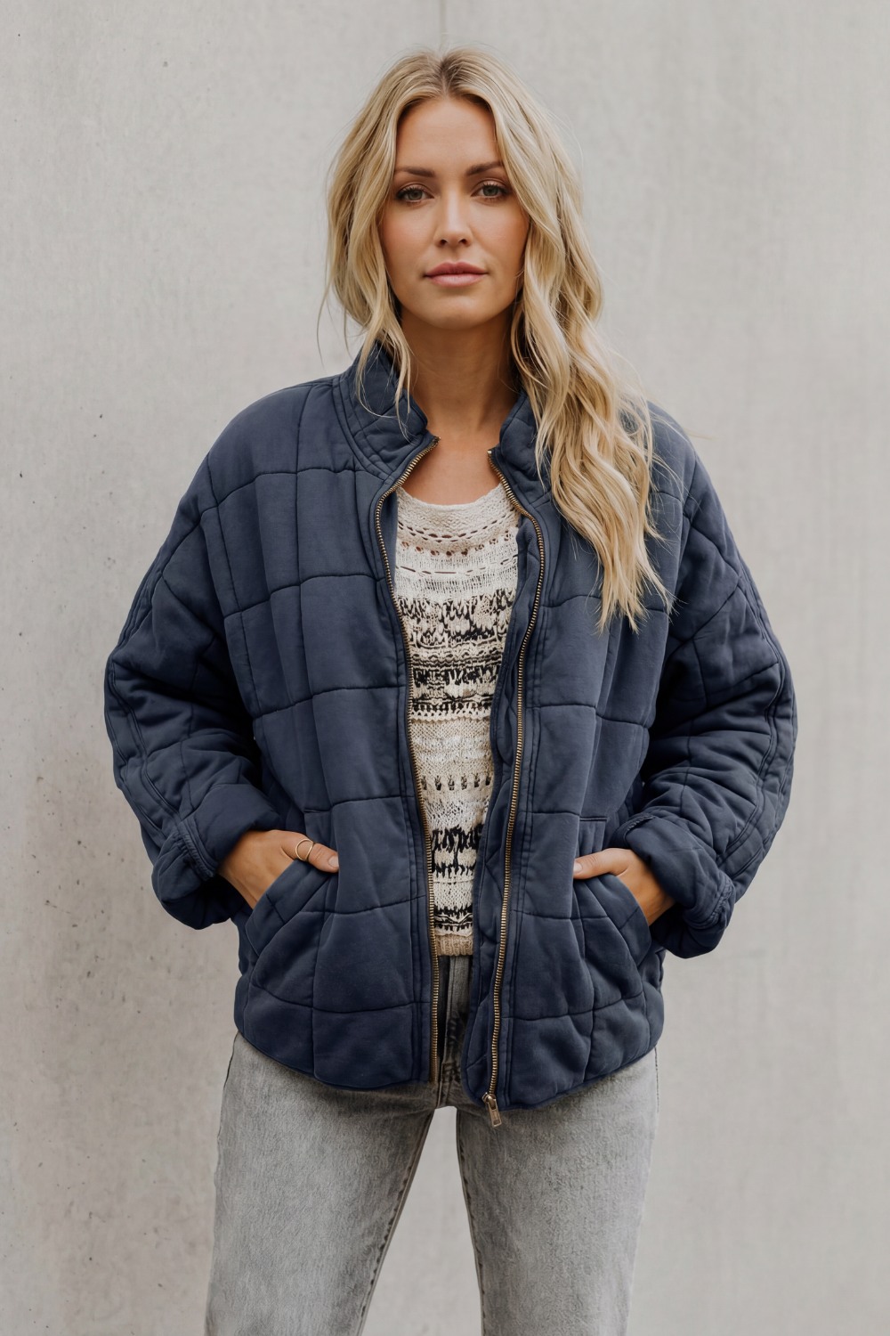 Women's quilted jacket with high collar - view 10
