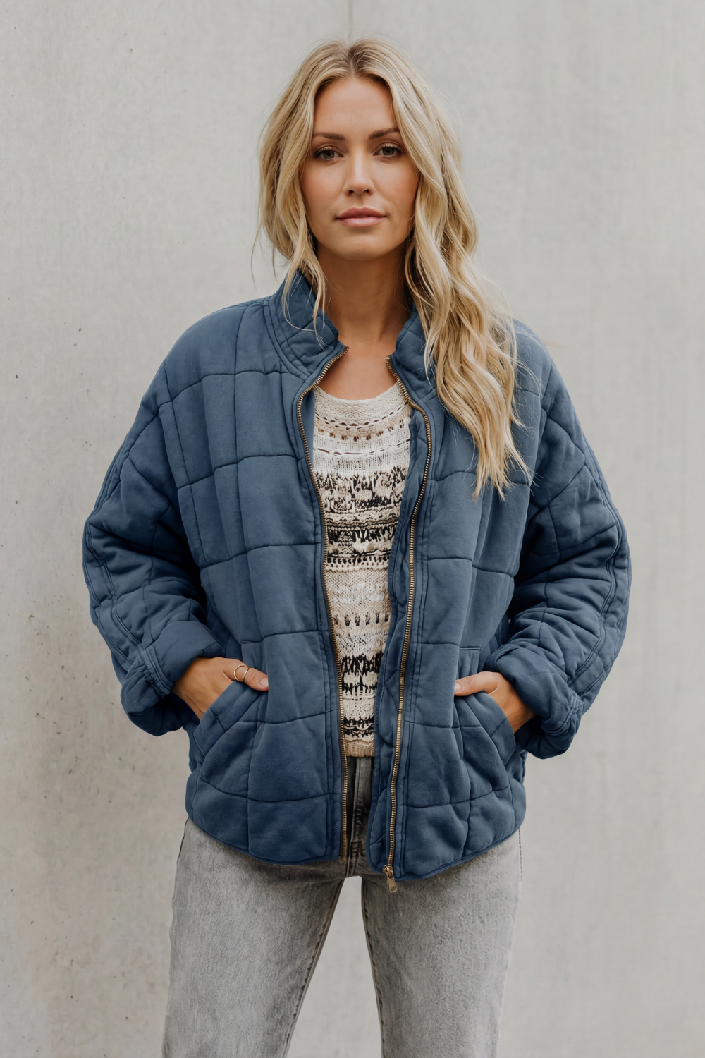 Women's quilted jacket with high collar - view 6